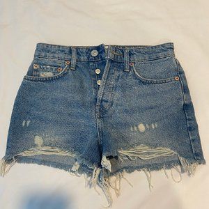 BDG/Urban Outfitters: Summer Cutoff Denim Short | Size26